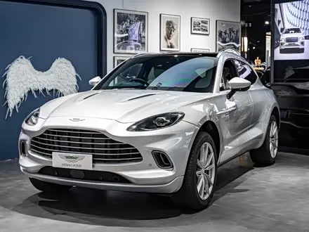 ASTON MARTIN DBX — из Китая под ключ