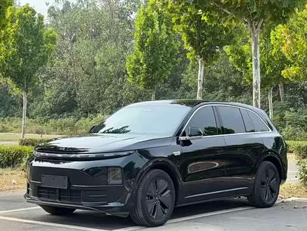 LI AUTO L6 — из Китая под ключ