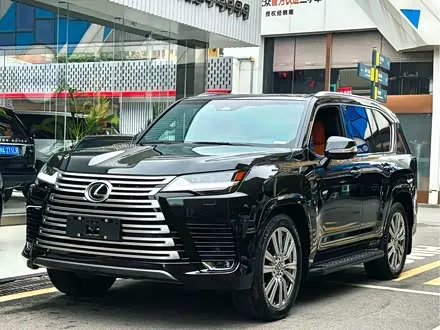 LEXUS LX 2025