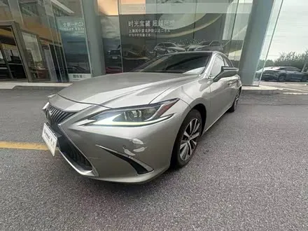 LEXUS ES — из Китая под ключ