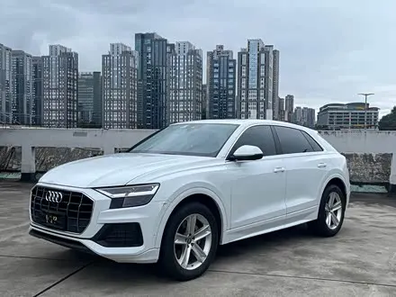 AUDI Q8 — из Китая под ключ