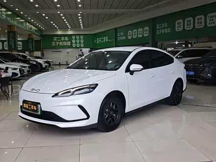 BYD SEAL 05 DM-I 2025