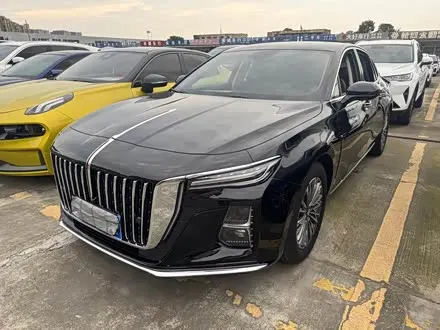 HONGQI H5 — из Китая под ключ