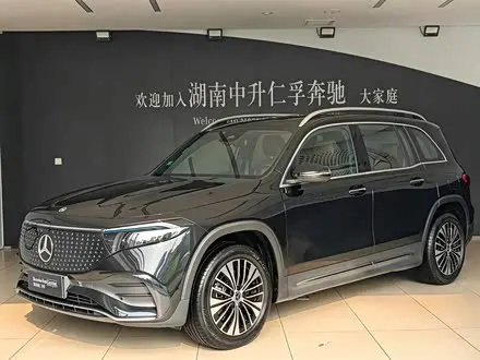 MERCEDES-BENZ EQB 2023