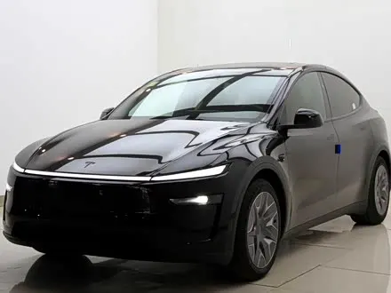 TESLA MODEL Y L 2025