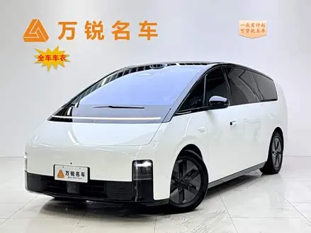 LI AUTO MEGA 2025