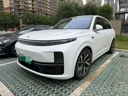LI AUTO L7 — из Китая под ключ