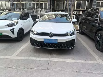 VOLKSWAGEN LAVIDA — из Китая под ключ