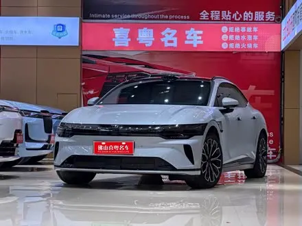 ZEEKR 007GT 2025