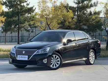 TOYOTA CROWN 2012
