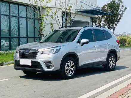 SUBARU FORESTER 2019