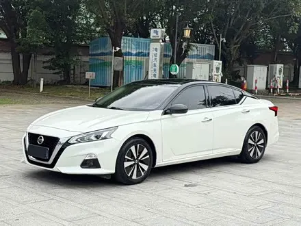 NISSAN TEANA 2021