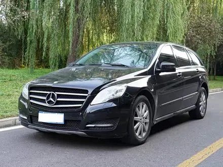 MERCEDES-BENZ R-CLASS 2010