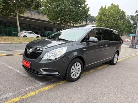 BUICK GL8 — из Китая под ключ