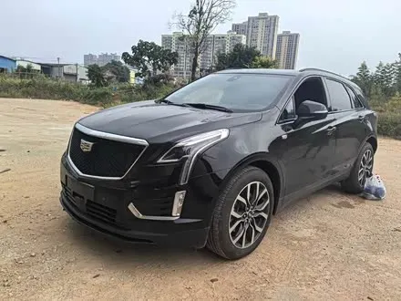 CADILLAC XT5 — из Китая под ключ