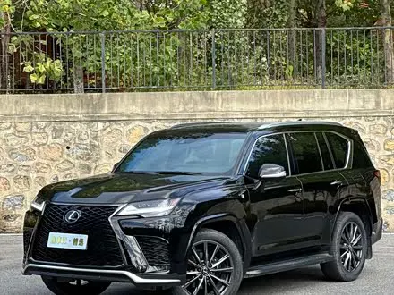 LEXUS LX — из Китая под ключ