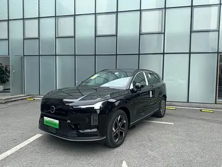 VOLVO XC70 2027