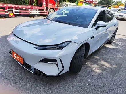 GEELY GALAXY E8 — из Китая под ключ
