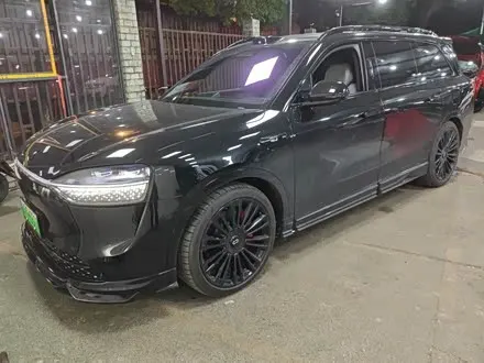 AITO M9 — из Китая под ключ
