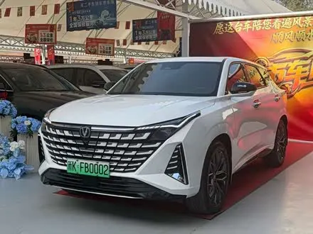 CHANGAN UNI-Z 2024