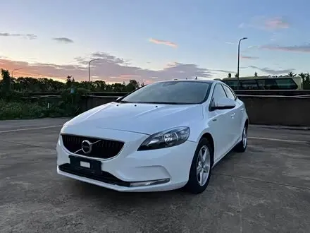 VOLVO V40 — из Китая под ключ