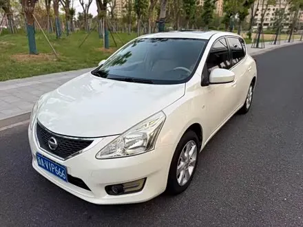 NISSAN TIIDA 2011