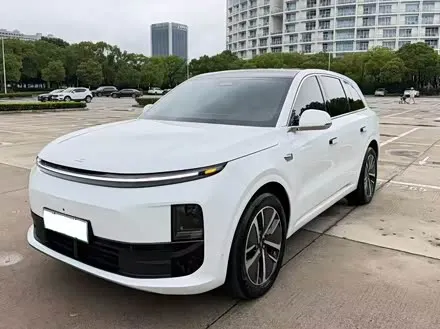 LI AUTO L6 — из Китая под ключ