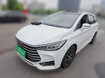 BYD SONG MAX 2017
