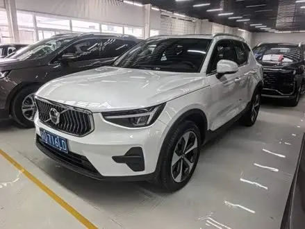 VOLVO XC40 — из Китая под ключ