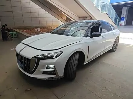 HONGQI H6 — из Китая под ключ