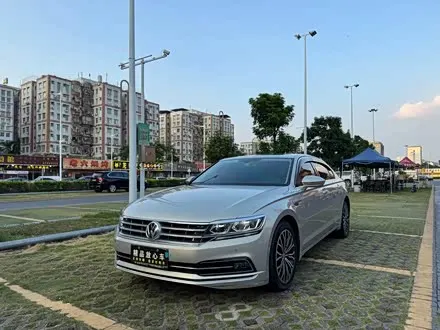 VOLKSWAGEN PHIDEON 2018