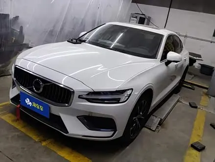 VOLVO S60 — из Китая под ключ