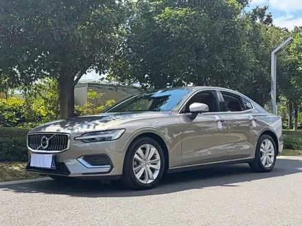 VOLVO S60 — из Китая под ключ