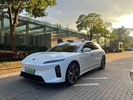 NIO ET5T — из Китая под ключ