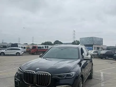 BMW X7 2022