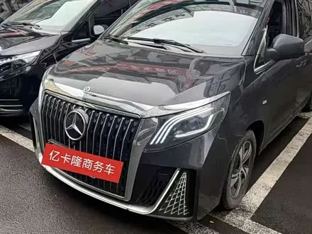 MERCEDES-BENZ VITO 2024