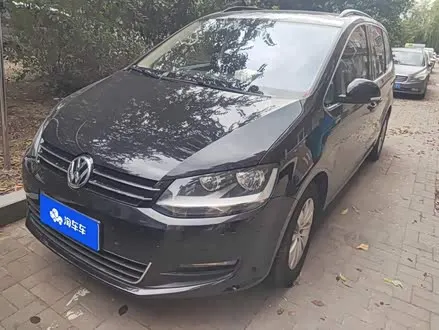 VOLKSWAGEN SHARAN 2013