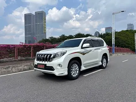 TOYOTA PRADO 2016