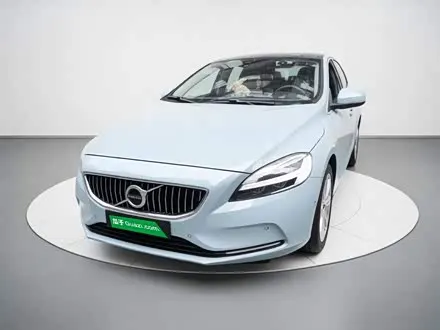 VOLVO V40 — из Китая под ключ