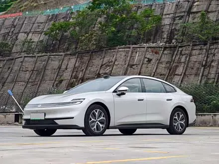 CHANGAN QIYUAN A06 — из Китая под ключ