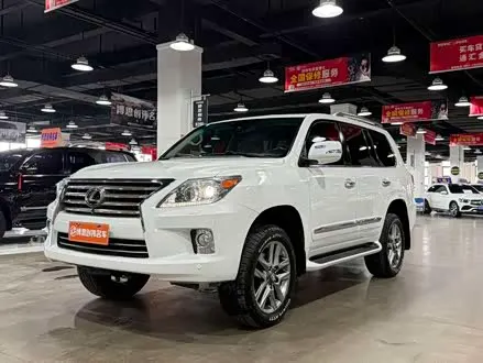 LEXUS LX 2015