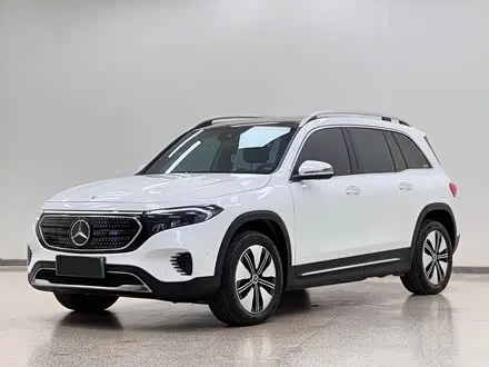 MERCEDES-BENZ EQB 2023