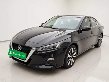 NISSAN TEANA 2020