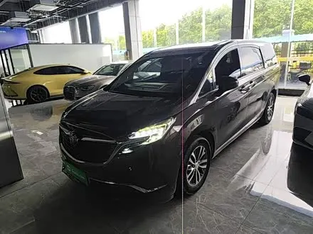BUICK GL8 — из Китая под ключ