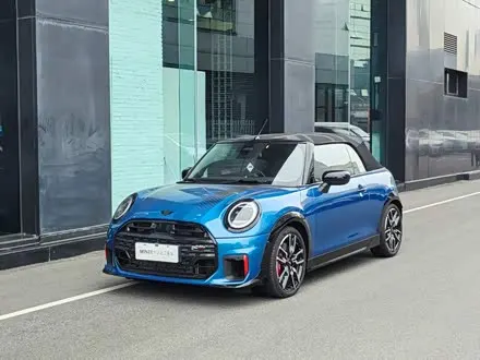 MINI JCW 2025