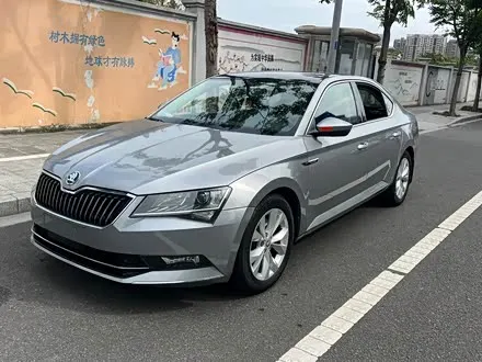 SKODA SUPERB — из Кореи под ключ