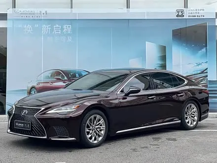 LEXUS LS 2021