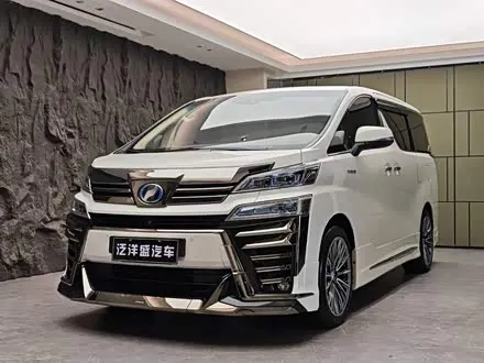 TOYOTA VELLFIRE 2020