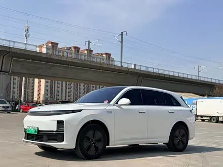LI AUTO L7 — из Кореи под ключ
