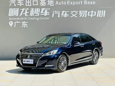 TOYOTA CROWN 2018